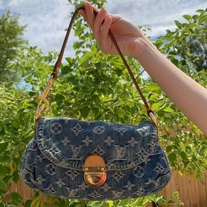 🦋 Louis Vuitton Denim Mini Pleaty🦋